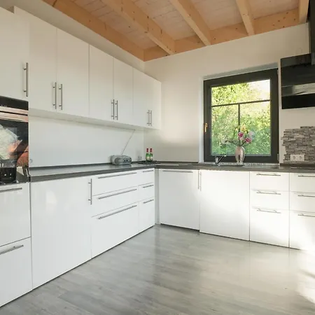 4 Sterne Rabenlay Apartmán *
